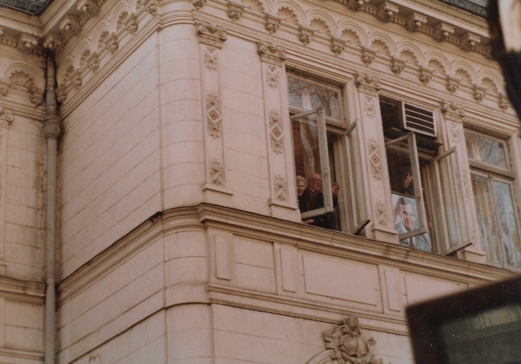 Ambasador Green at the US Embassy in Bucharest, December 1989
