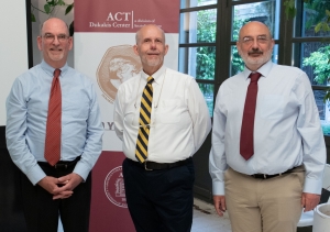 Dr. David Wisner, Professor Alex Papadopoulos, Triantafyllos Petridis.